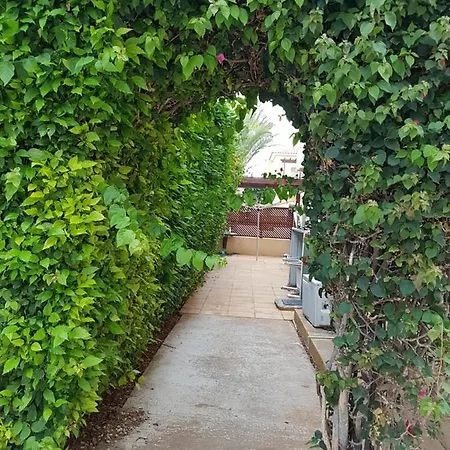 Charming 2 Bed. Ap. With Swimming Pool Apartamento Pafos