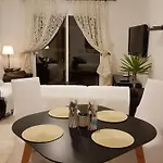 Charming 2 Bed. Ap. With Swimming Pool Daire
